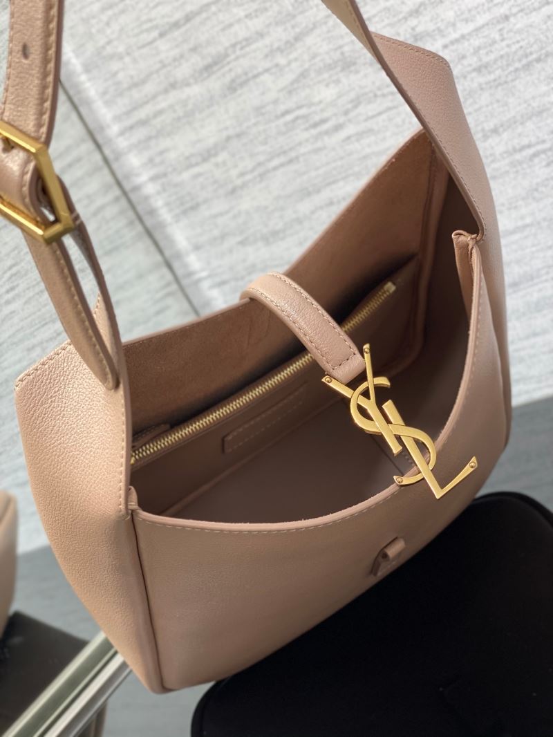 Y51 hobo bags